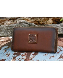 STS Ranchwear Women's Baroness Bi-Fold Wallet 5 STS Ranchwear Women's Baroness Bi-Fold Wallet -Velora Studio Shop 2000168211 200 D2