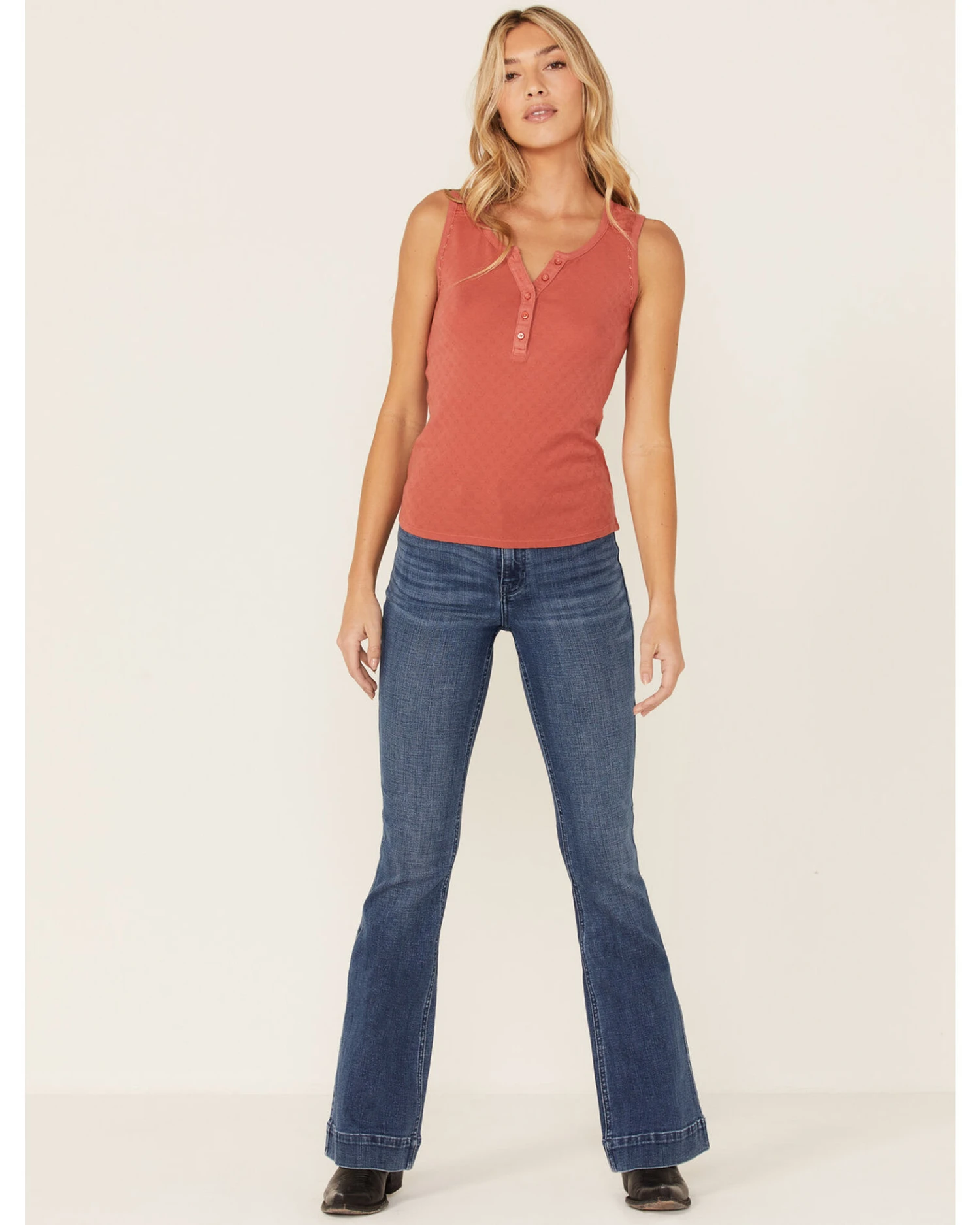 Idyllwind Women's Hillside Road Henley Tank 4 Idyllwind Women's Hillside Road Henley Tank - Image 4