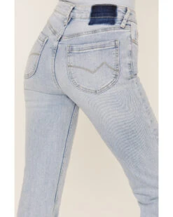 Cleo + Wolf Women's South Coast High Rise Light Wash Stretch Bootcut Jeans 7 Cleo + Wolf Women's South Coast High Rise Light Wash Stretch Bootcut Jeans -Velora Studio Shop 2000364987 400 P4