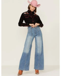 Rockmount Ranchwear Women's Vintage Rose Bouquet Embroidered Pearl Snap Western Shirt -Velora Studio Shop 2000365333 001 P4