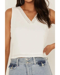 Idyllwind Women's Quail Ridge Lace Back Top  -Velora Studio Shop 2000366616 100 P3