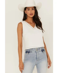 Idyllwind Women's Quail Ridge Lace Back Top  -Velora Studio Shop 2000366616 100 P4