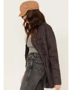 Cleo + Wolf Women's Novelty Quilted Shacket -Velora Studio Shop 2000374811 060 P3