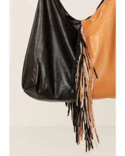 Understated Leather Women's Oversized Fringe Shoulder Bag 5 Understated Leather Women's Oversized Fringe Shoulder Bag -Velora Studio Shop 2000374934 908 P3