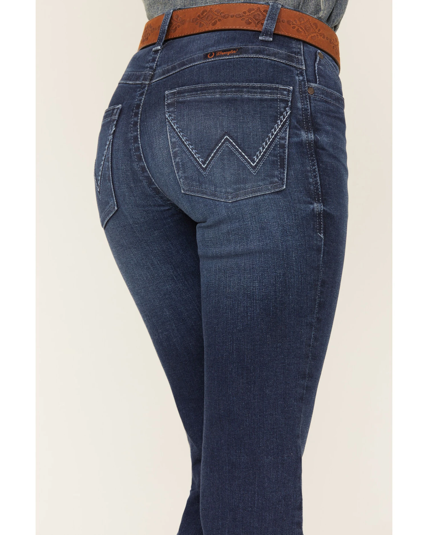 Wrangler Women's Dark Wash Mid Rise Willow Claire Ultimate Riding Trouser Jeans 2 Wrangler Women's Dark Wash Mid Rise Willow Claire Ultimate Riding Trouser Jeans - Image 2