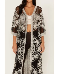 Shyanne Women's Floral Lace Kimono -Velora Studio Shop 2000380632 001 P3