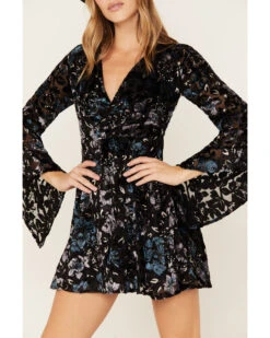 Shyanne Women's Flare Sleeve Burn Out Velvet Dress -Velora Studio Shop 2000380655 001 P3