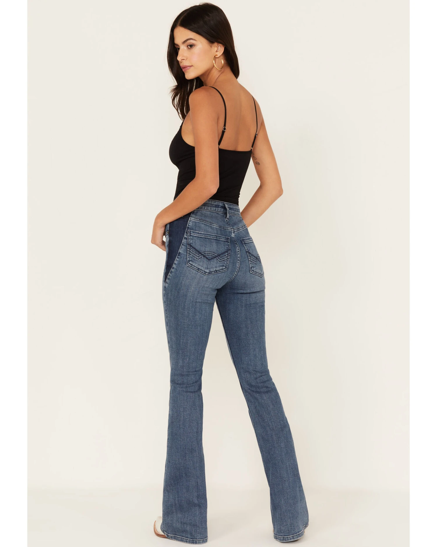 Idyllwind Women's Barella Dark Wash Contrast Panels High Risin' Stretch Bootcut Jeans 1 Idyllwind Women's Barella Dark Wash Contrast Panels High Risin' Stretch Bootcut Jeans