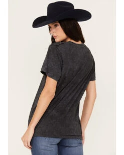 Changes Women's Yellowstone Bandana Short Sleeve Graphic Tee -Velora Studio Shop 2000382607 001 P4