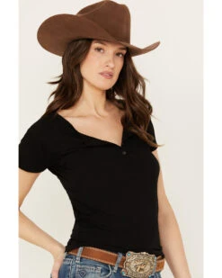 RANK 45 Women's Burnout Henley Tee -Velora Studio Shop 2000386477 001 P2