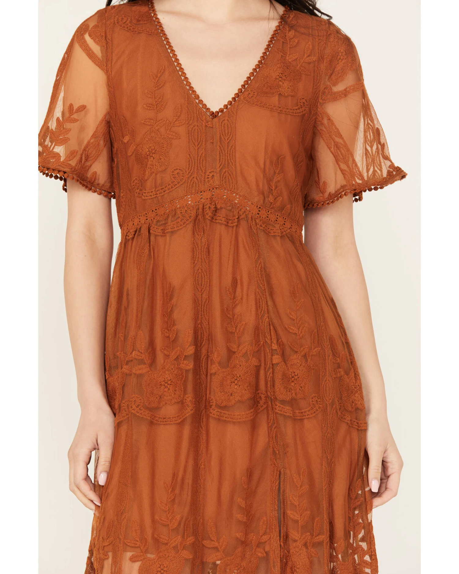 Shyanne Women's Floral Lace Split Leg Maxi Dress 3 Shyanne Women's Floral Lace Split Leg Maxi Dress - Image 3