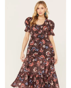 Velora Studio Shop 12 Velora Studio Shop -Velora Studio Shop 2000389553 900 P2