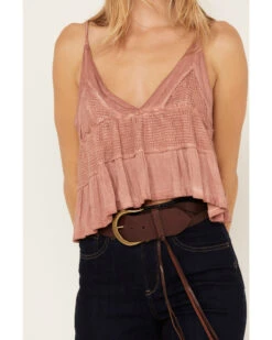 POL Women's V Neck Tiered Tank Top -Velora Studio Shop 2000393567 650 P3